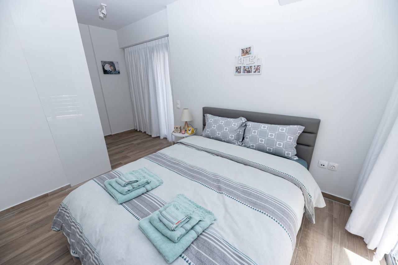 Design Apartment With Swimming Pool Near The Beach Athen Eksteriør billede